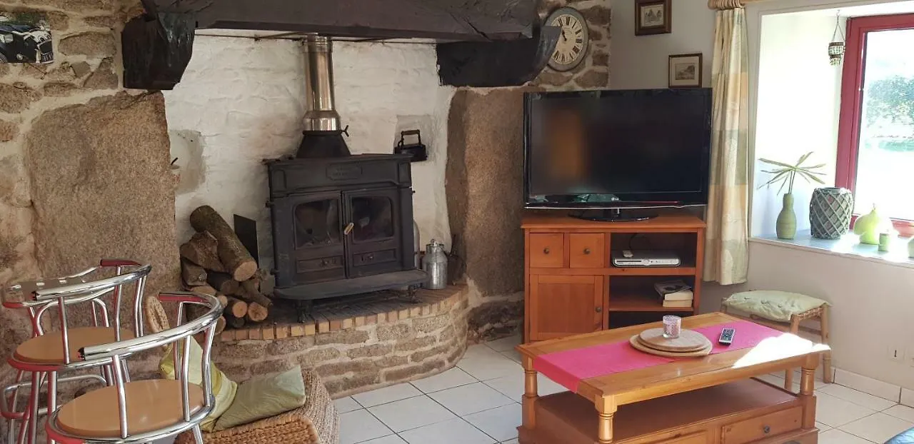 Gite Le Mengleuz Plouneour-Menez France